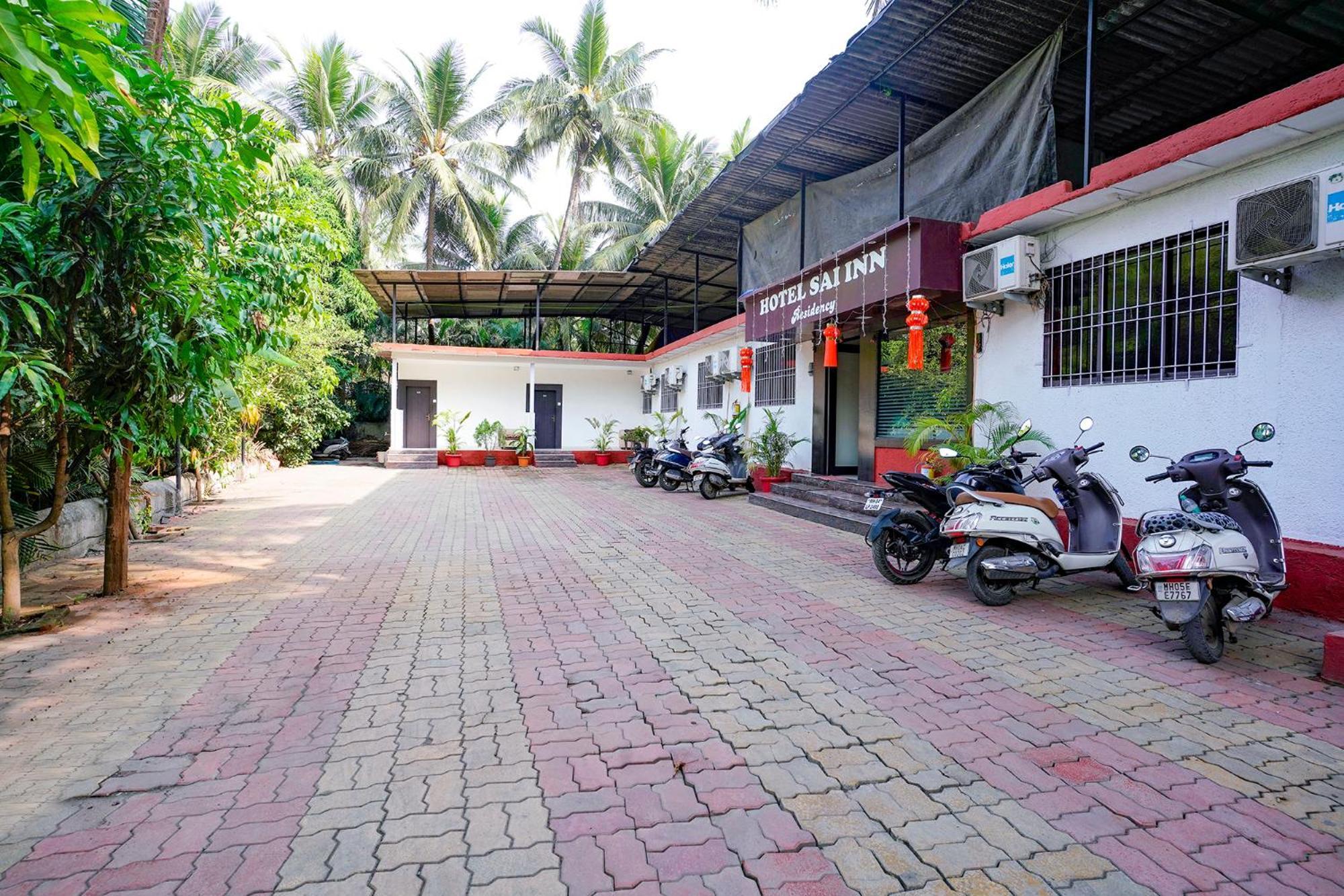 Fabhotel Sai Vihar Kolshet Exteriör bild